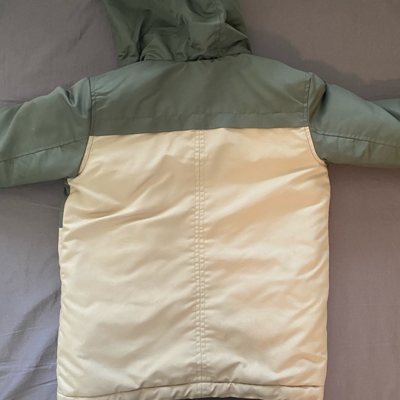 Nice jacket - Picture 2 of 4